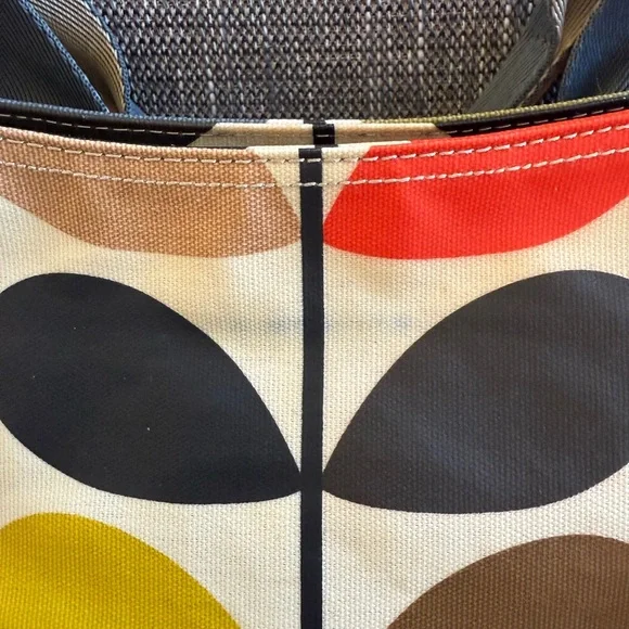 Orla Kiely Multi-Stem Shoulder Bag